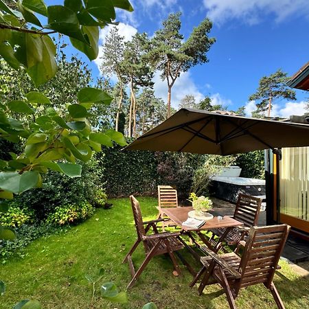 Houten Chalet/Bungalow In Het Bos, Sauna, Jacuzzi Meijel 외부 사진