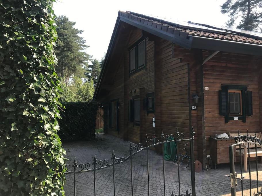 Houten Chalet/Bungalow In Het Bos, Sauna, Jacuzzi Meijel 외부 사진
