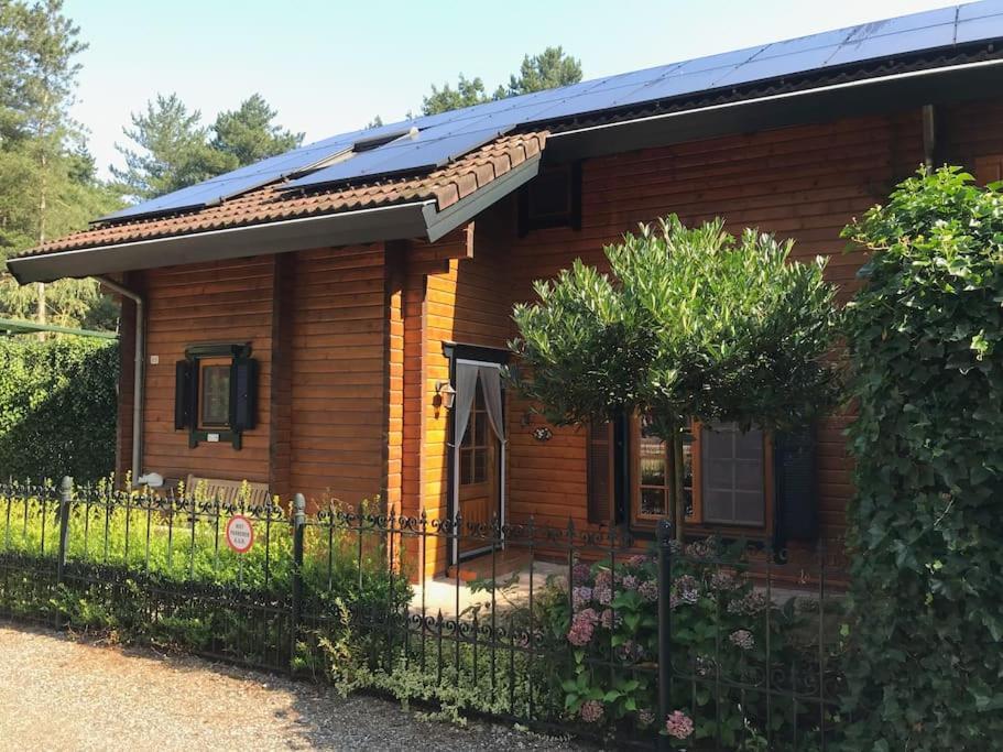 Houten Chalet/Bungalow In Het Bos, Sauna, Jacuzzi Meijel 외부 사진